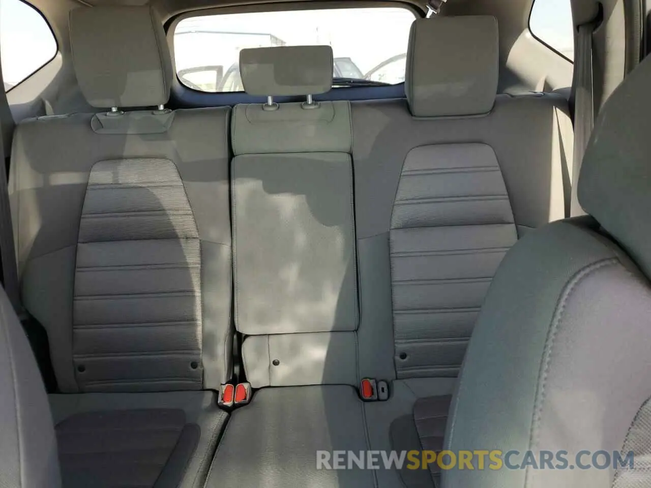 10 fotografías del automóvil dañado 5J6RW1H52KA016199 HONDA CRV 2019