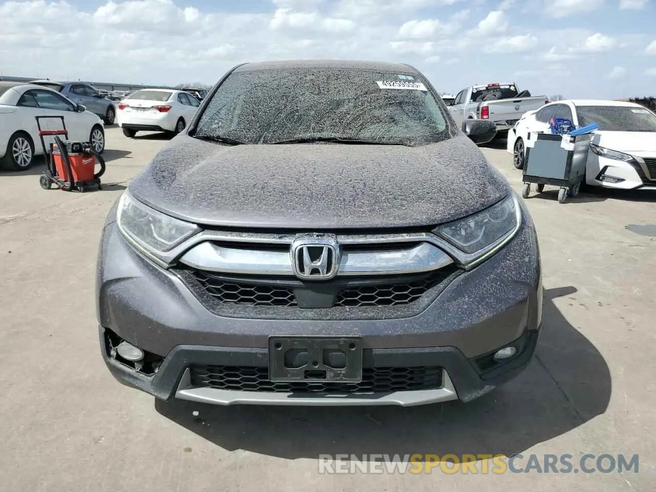 5 fotografías del automóvil dañado 5J6RW1H52KL002369 HONDA CRV 2019