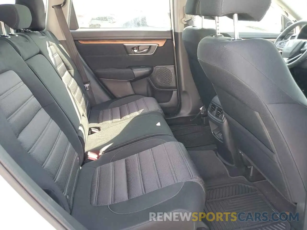 10 fotografías del automóvil dañado 5J6RW1H53KA025574 HONDA CRV 2019