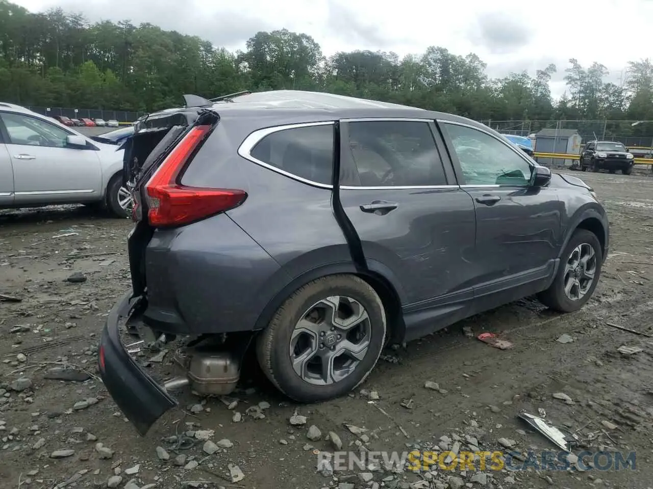 3 fotografías del automóvil dañado 5J6RW1H59KA005684 HONDA CRV 2019