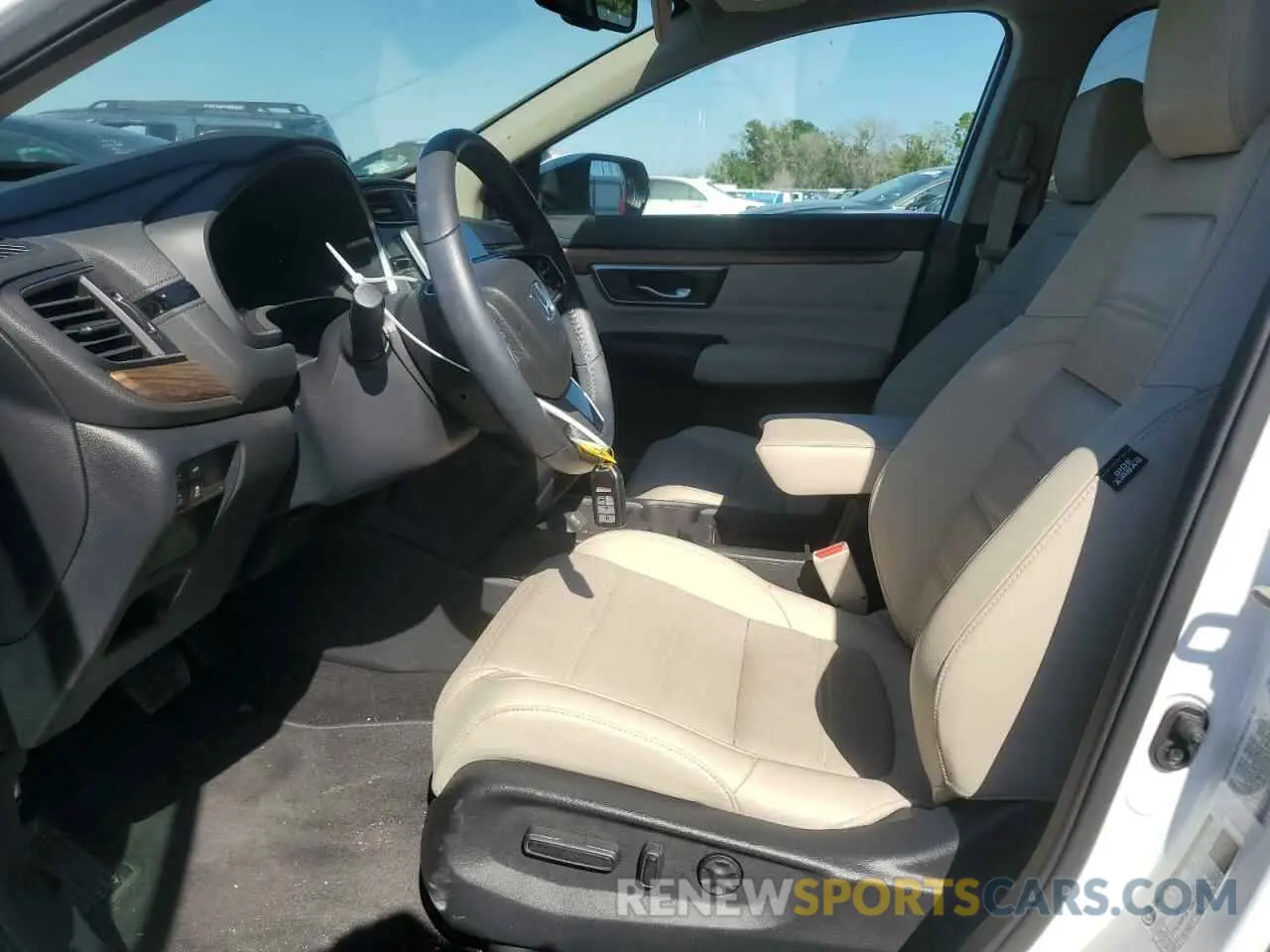 7 fotografías del automóvil dañado 5J6RW1H85KA041530 HONDA CRV 2019