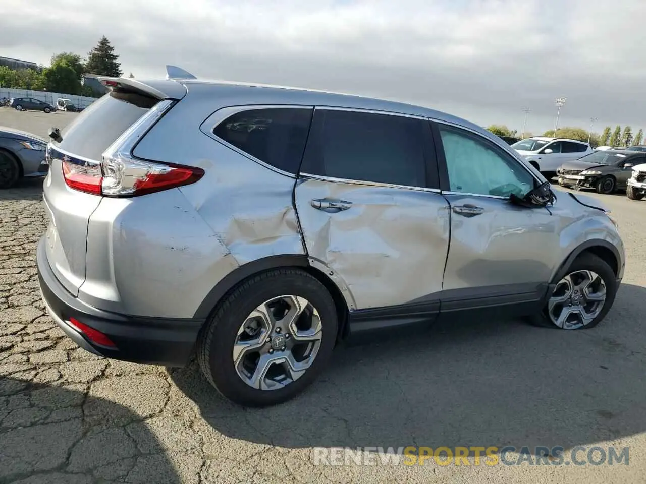 3 fotografías del automóvil dañado 5J6RW1H86KA048051 HONDA CRV 2019