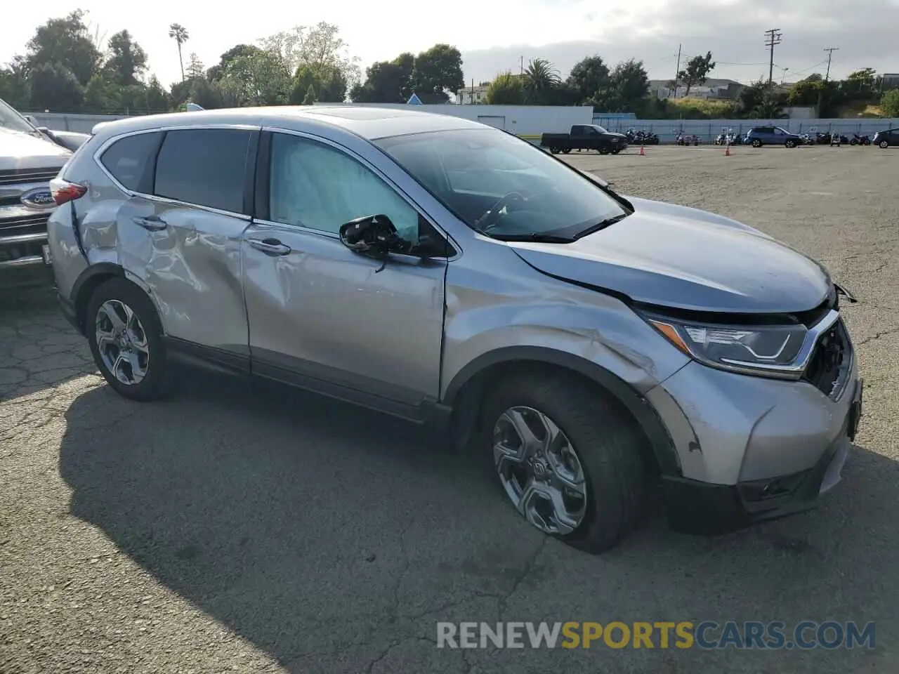 4 fotografías del automóvil dañado 5J6RW1H86KA048051 HONDA CRV 2019