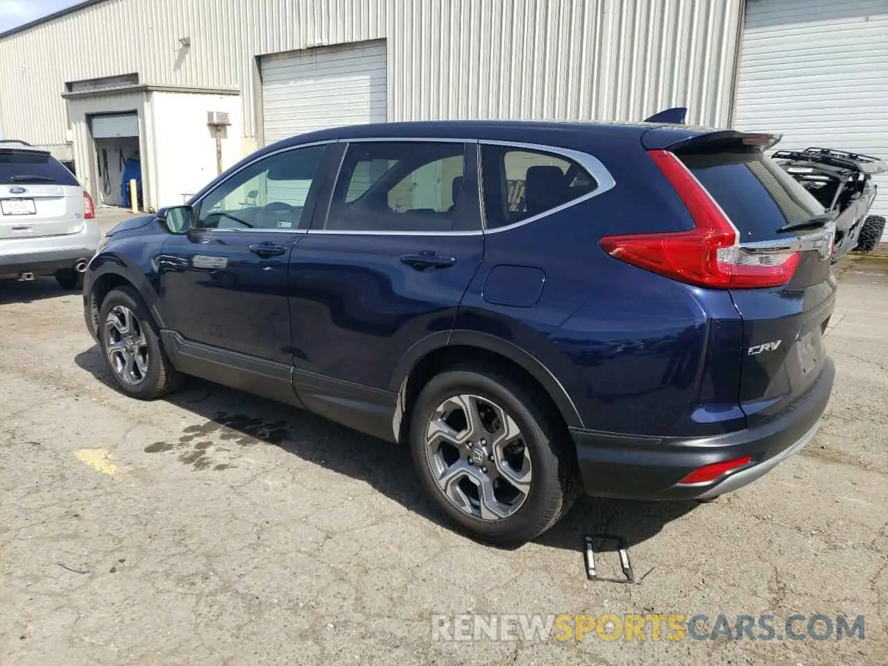 2 fotografías del automóvil dañado 5J6RW2H51KA000081 HONDA CRV 2019