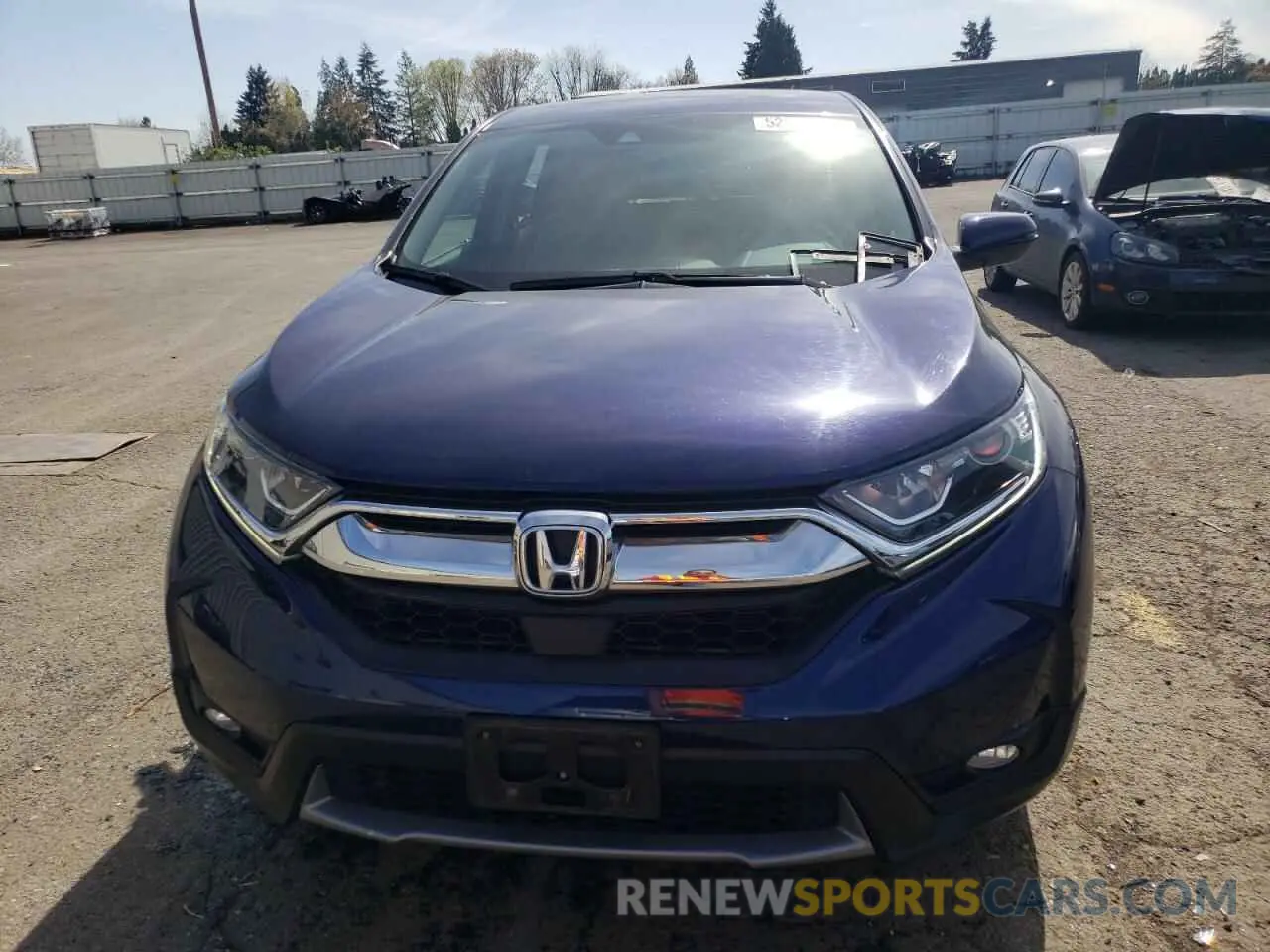 5 fotografías del automóvil dañado 5J6RW2H51KA000081 HONDA CRV 2019