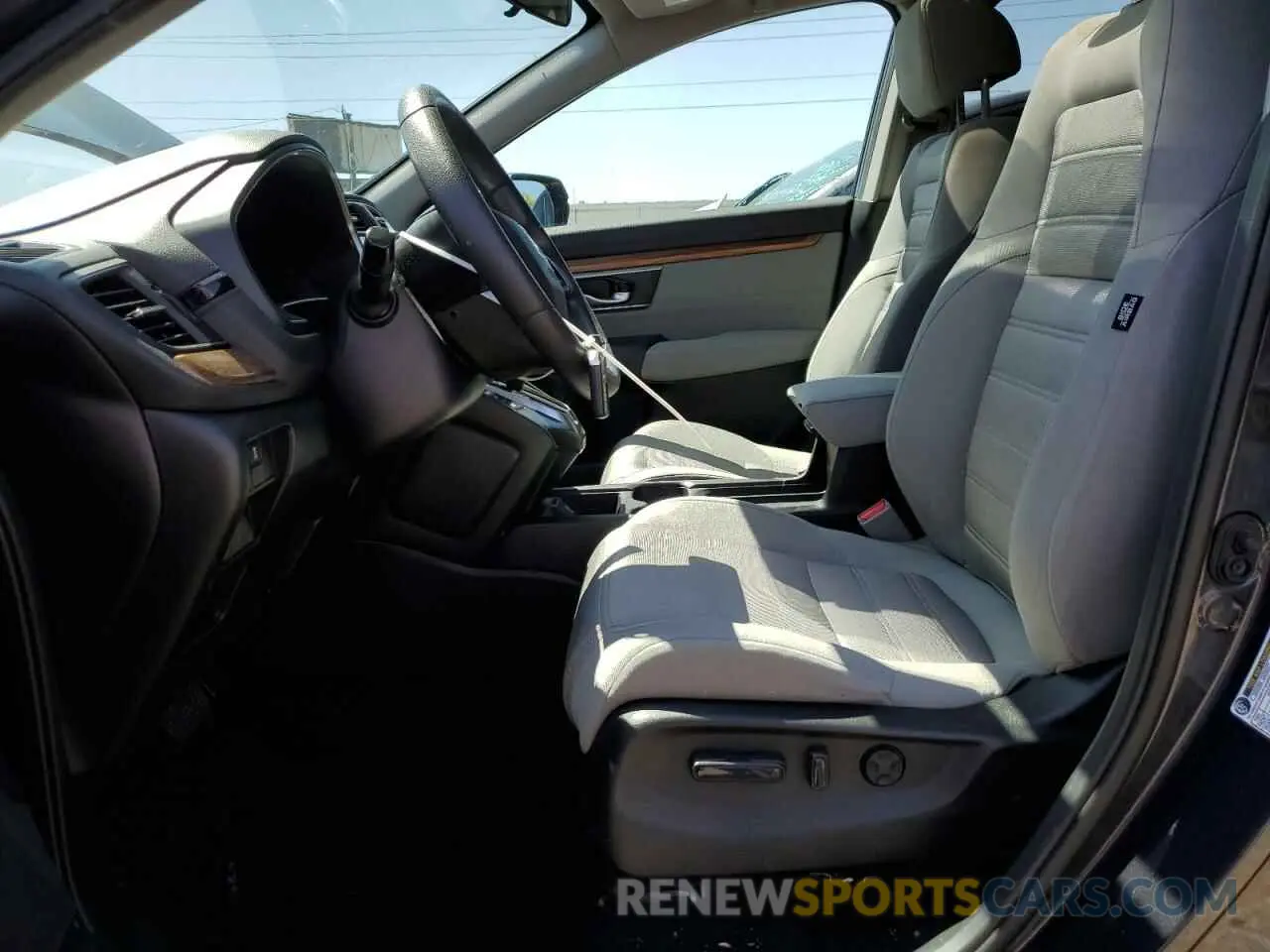 7 fotografías del automóvil dañado 5J6RW2H57KL025023 HONDA CRV 2019