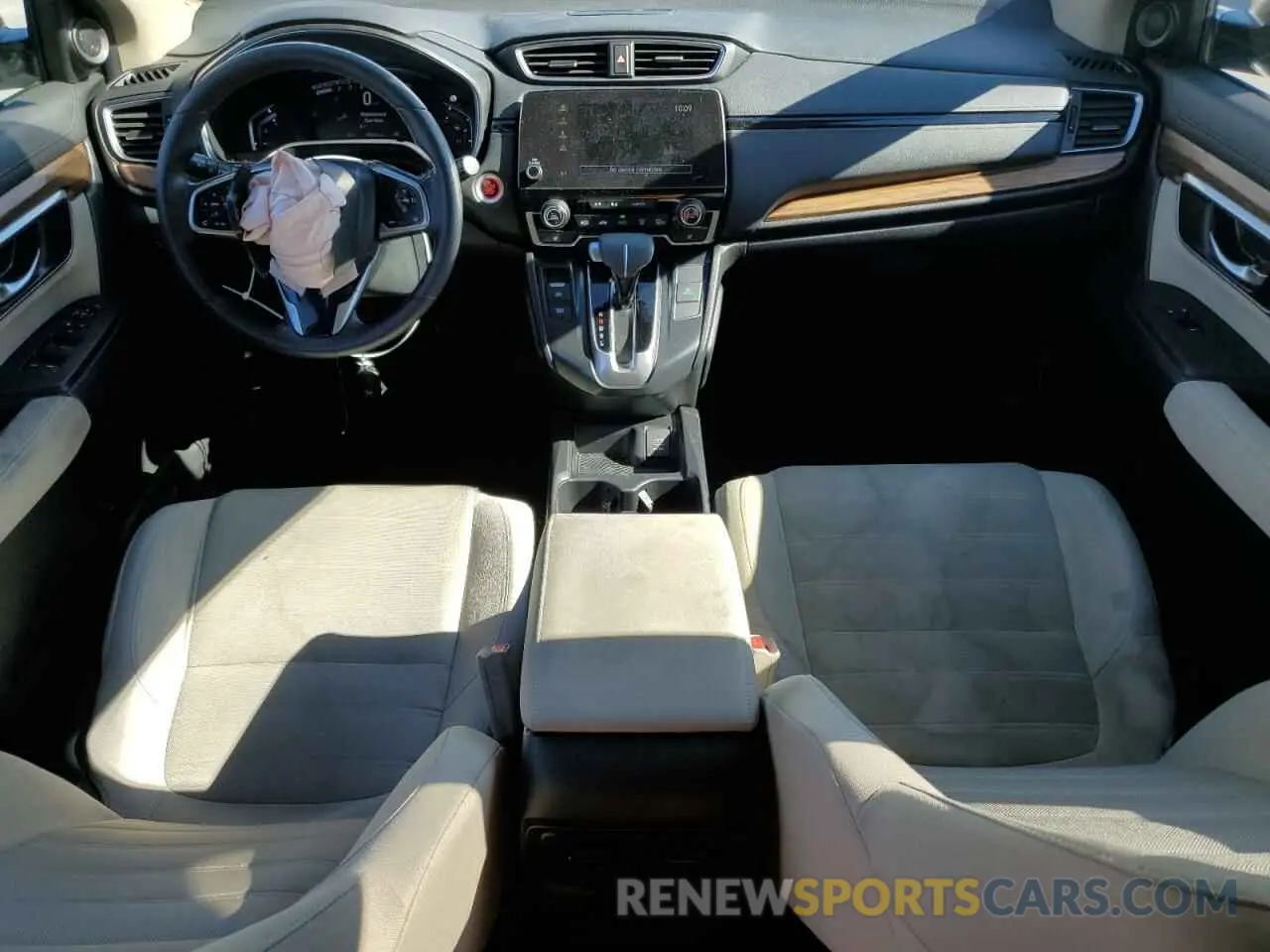 8 fotografías del automóvil dañado 5J6RW2H59KA009479 HONDA CRV 2019