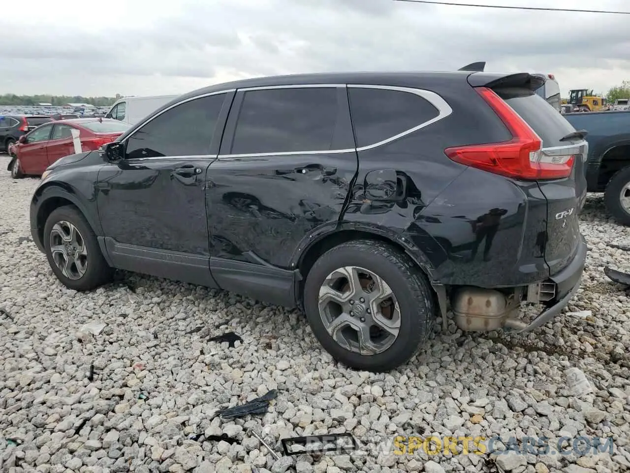 2 fotografías del automóvil dañado 5J6RW2H82KA021631 HONDA CRV 2019
