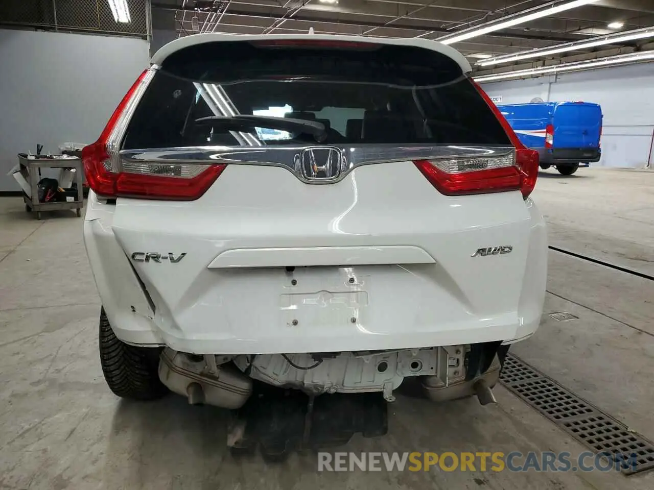 6 fotografías del automóvil dañado 5J6RW2H82KL012609 HONDA CRV 2019