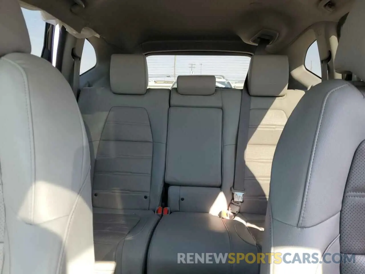 10 fotografías del automóvil dañado 5J6RW2H83KL036529 HONDA CRV 2019
