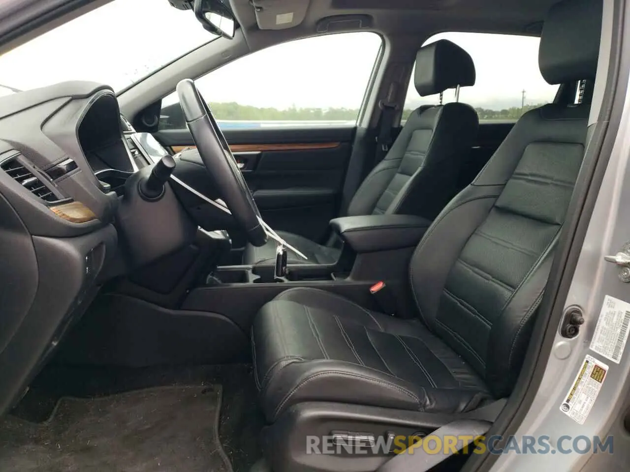 7 fotografías del automóvil dañado 5J6RW2H89KA005944 HONDA CRV 2019
