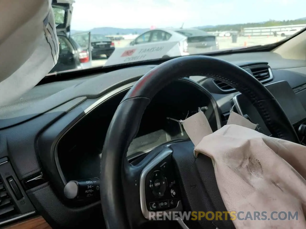 9 fotografías del automóvil dañado 5J6RW2H94KL000096 HONDA CRV 2019