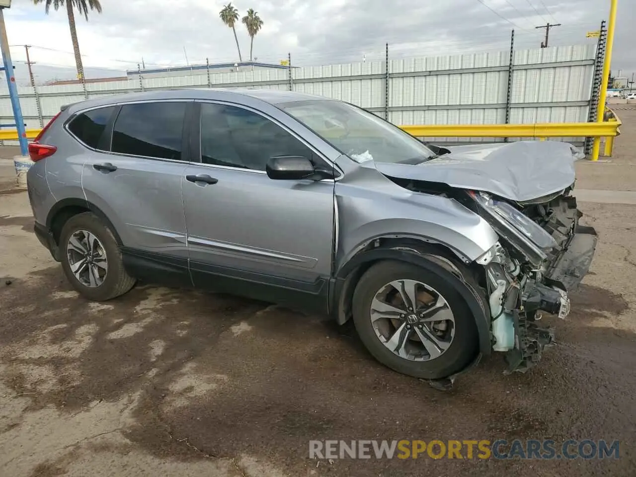4 fotografías del automóvil dañado 5J6RW5H31KL001011 HONDA CRV 2019