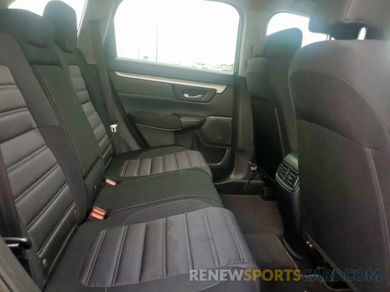 11 fotografías del automóvil dañado 5J6RW5H32KL003267 HONDA CRV 2019