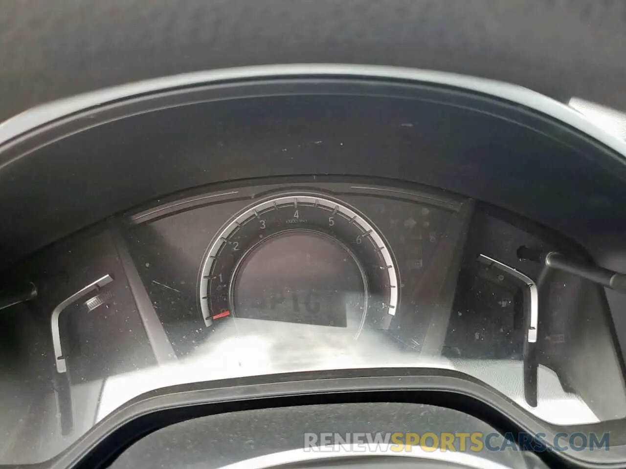 9 fotografías del automóvil dañado 5J6RW5H33KL000779 HONDA CRV 2019
