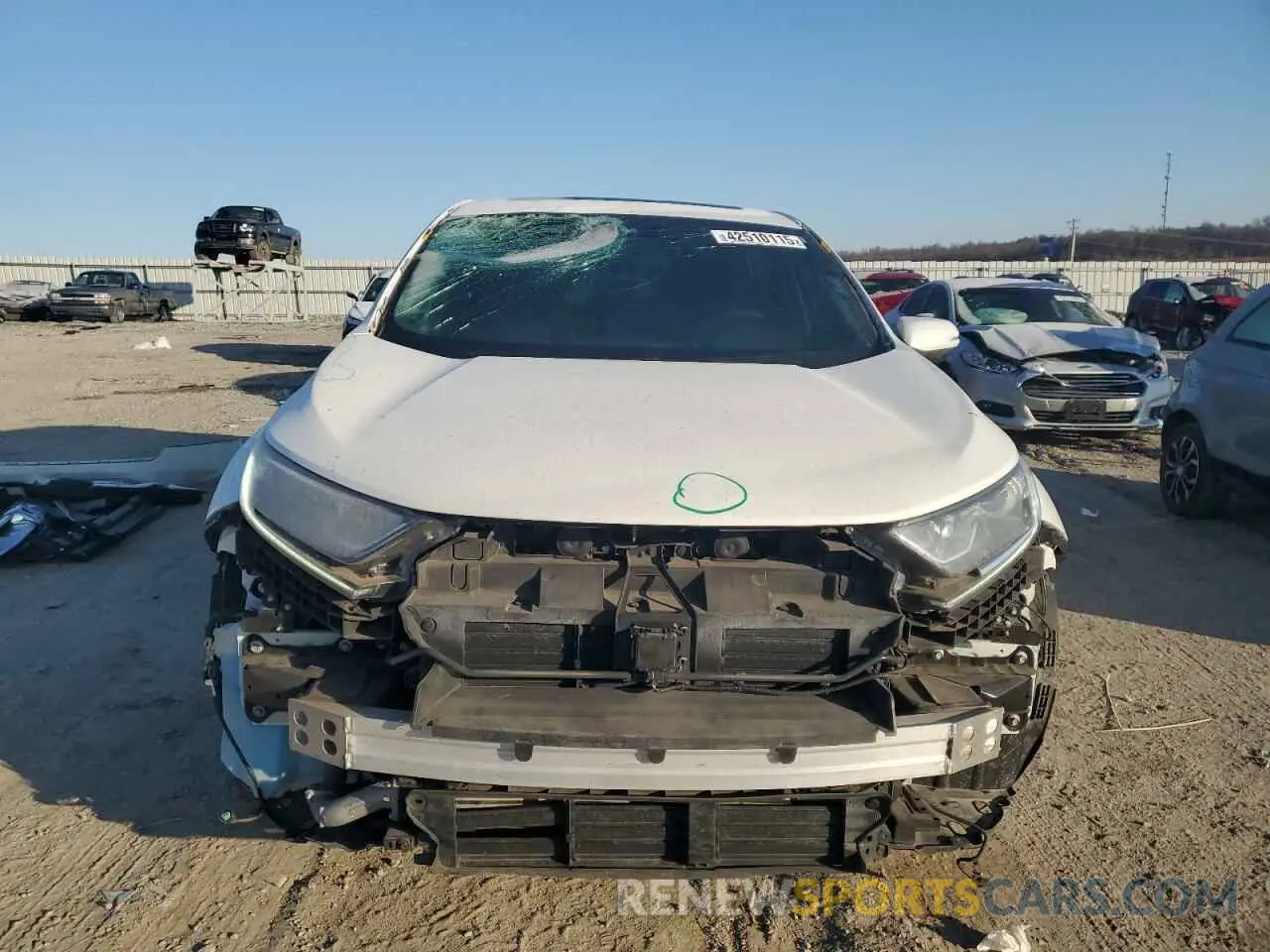 5 fotografías del automóvil dañado 7FARW1H50KE017482 HONDA CRV 2019