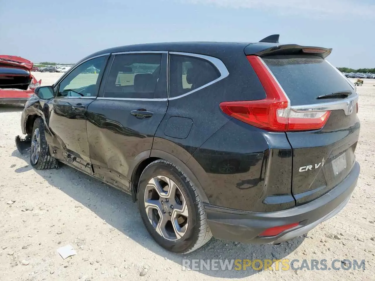 2 fotografías del automóvil dañado 7FARW1H52KE039158 HONDA CRV 2019