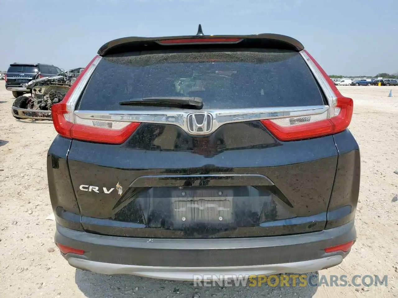 6 fotografías del automóvil dañado 7FARW1H52KE039158 HONDA CRV 2019