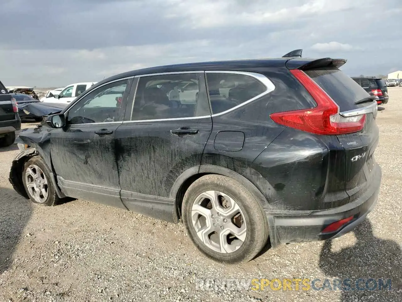 2 fotografías del automóvil dañado 7FARW1H53KE029478 HONDA CRV 2019