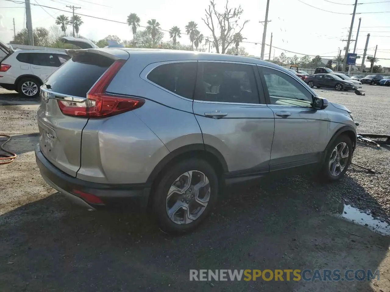 3 fotografías del automóvil dañado 7FARW1H56KE020564 HONDA CRV 2019