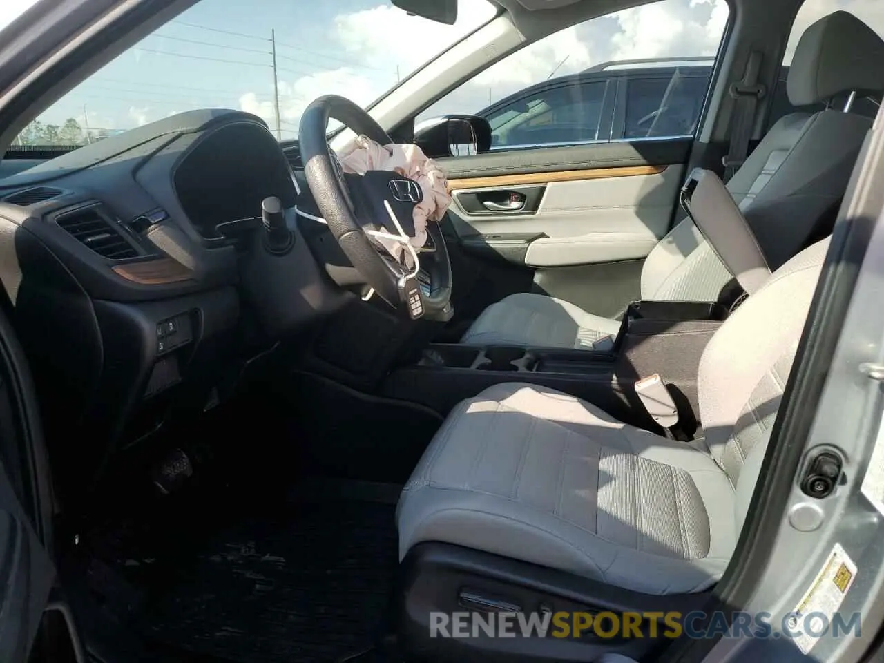 7 fotografías del automóvil dañado 7FARW1H56KE020564 HONDA CRV 2019