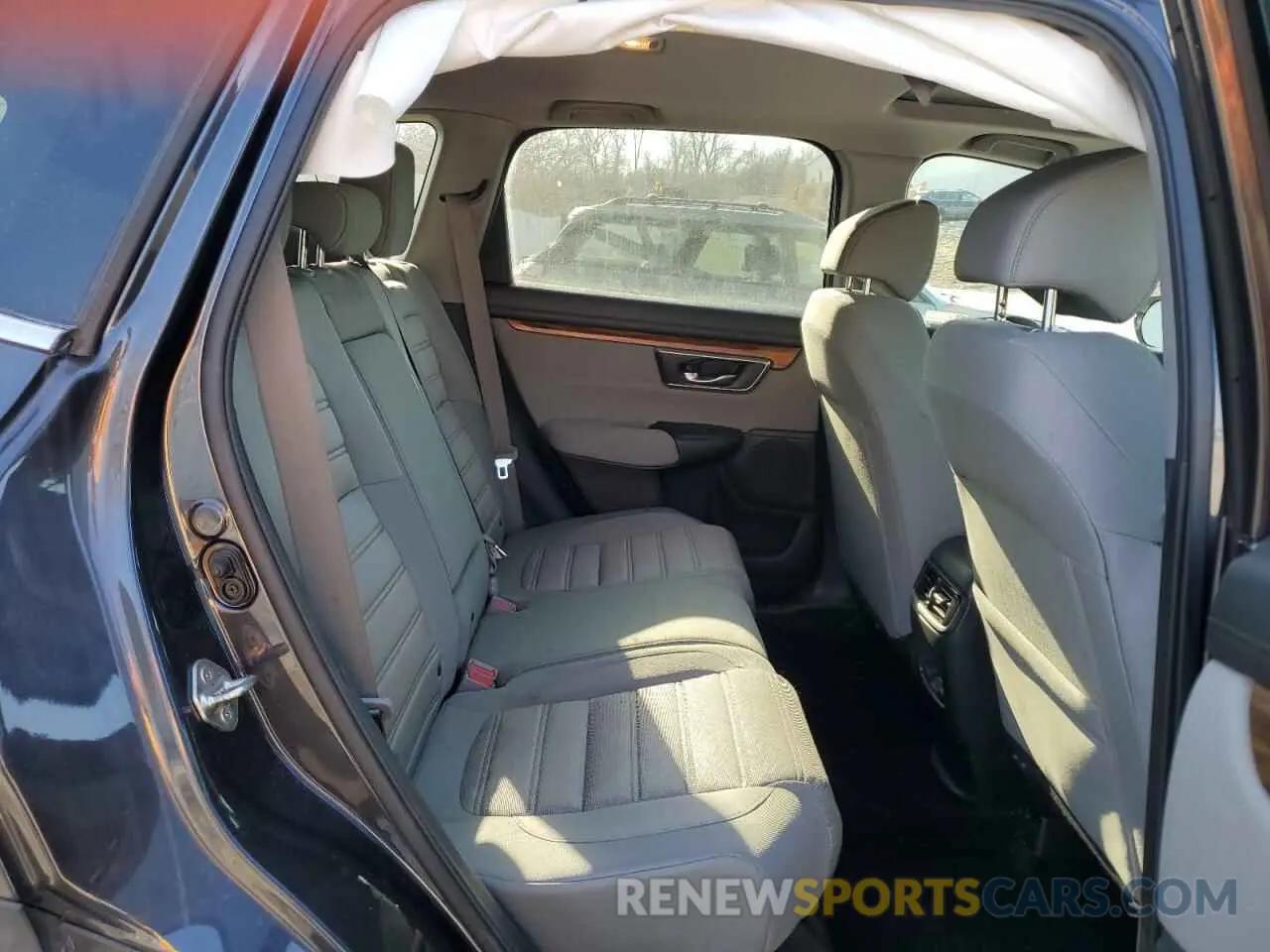 12 fotografías del automóvil dañado 7FARW1H57KE005121 HONDA CRV 2019