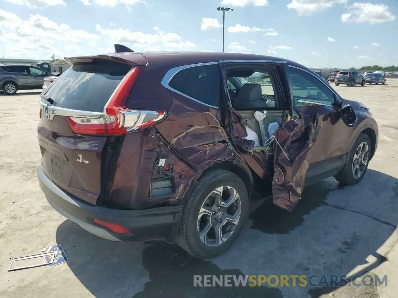 3 fotografías del automóvil dañado 7FARW1H58KE010764 HONDA CRV 2019