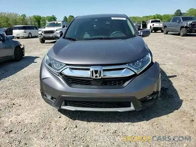 11 fotografías del automóvil dañado 7FARW1H5XKE019448 HONDA CRV 2019