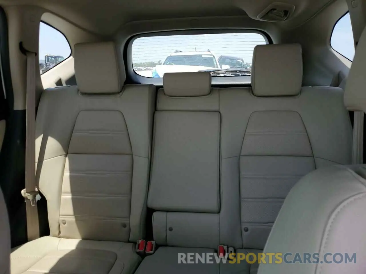 10 fotografías del automóvil dañado 7FARW1H9XKE005200 HONDA CRV 2019