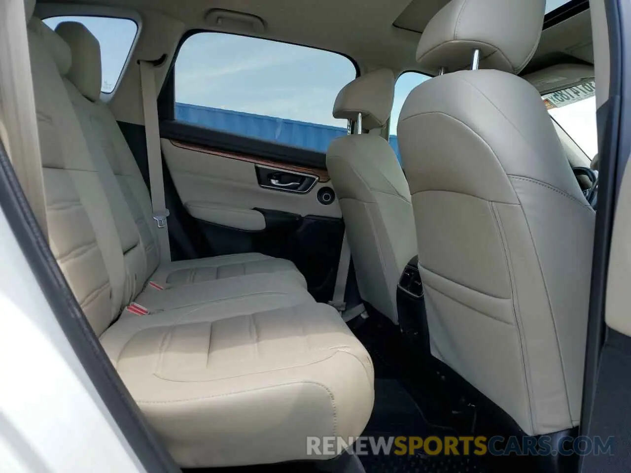 11 fotografías del automóvil dañado 7FARW1H9XKE005200 HONDA CRV 2019