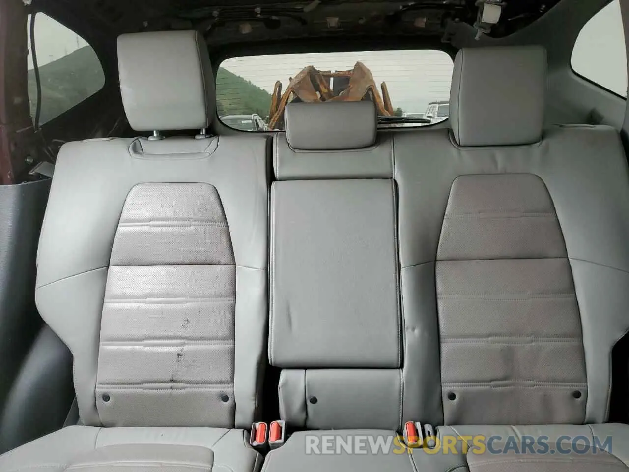 10 fotografías del automóvil dañado 7FARW1H9XKE014219 HONDA CRV 2019