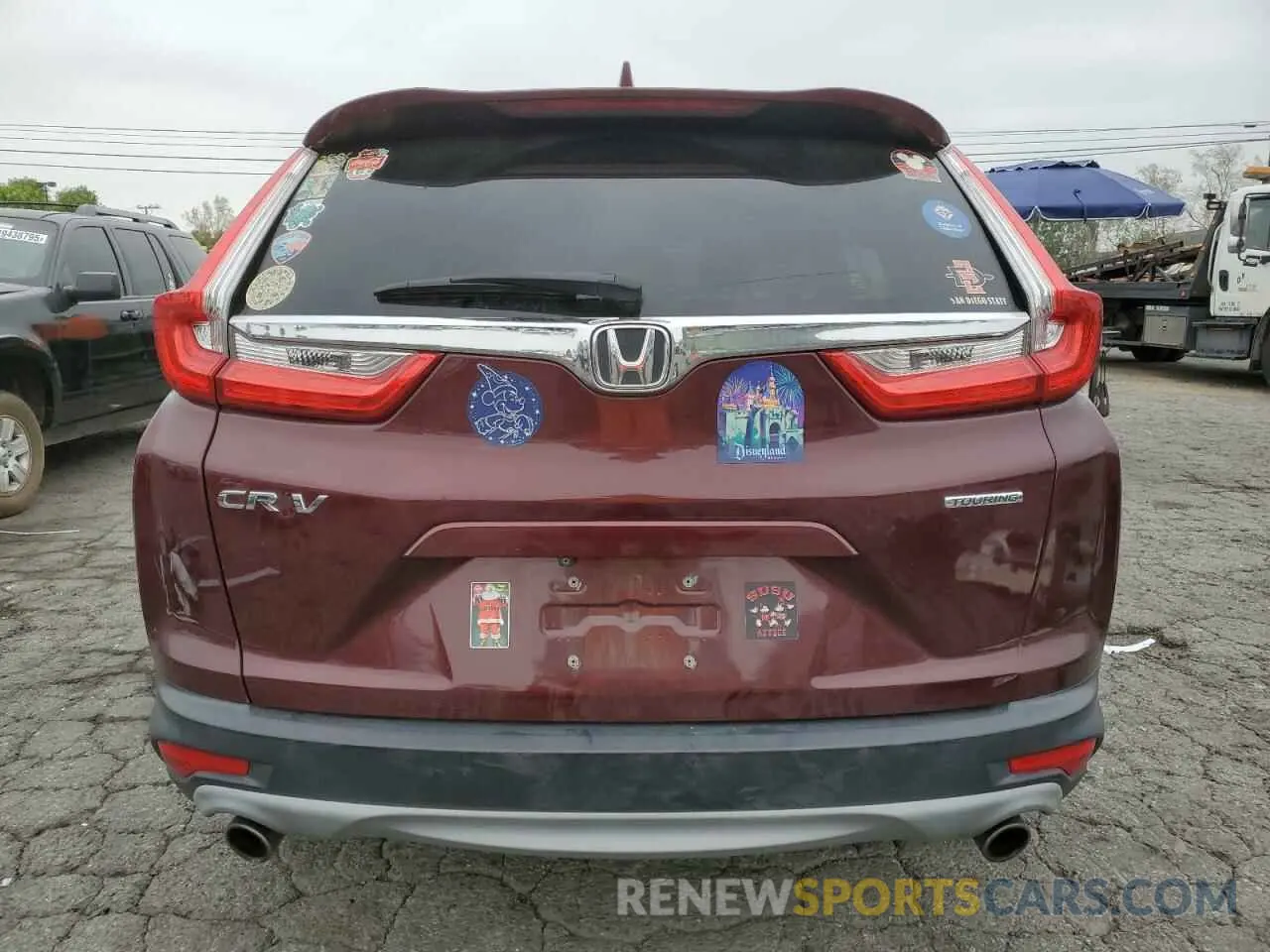 6 fotografías del automóvil dañado 7FARW1H9XKE014219 HONDA CRV 2019