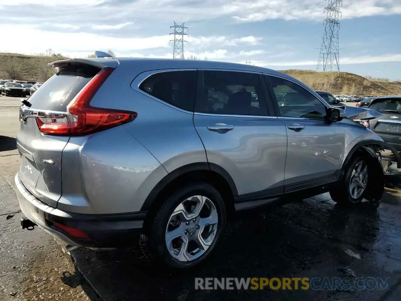 3 fotografías del automóvil dañado 7FARW2H51KE046155 HONDA CRV 2019