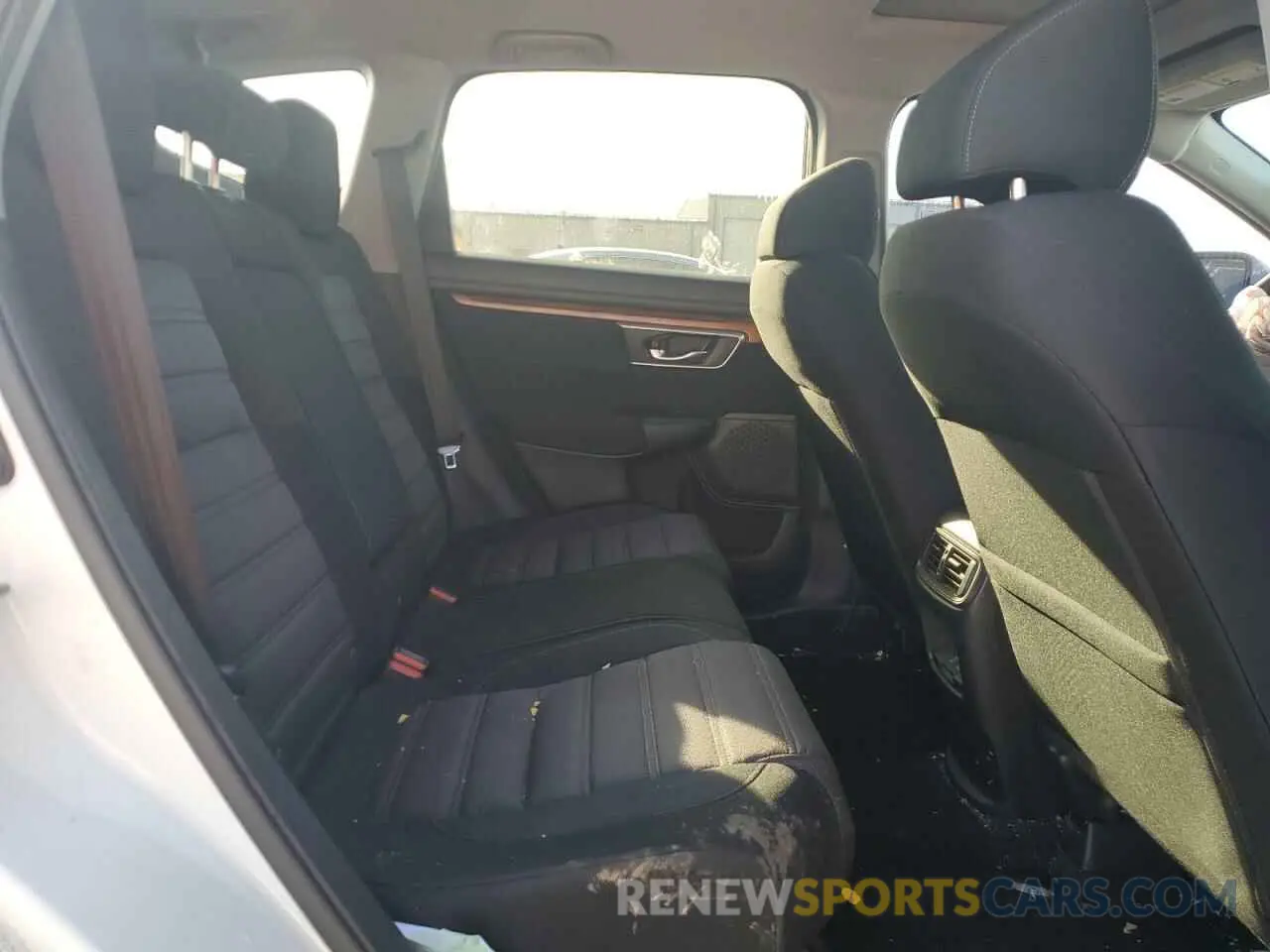 11 fotografías del automóvil dañado 7FARW2H52KE013147 HONDA CRV 2019