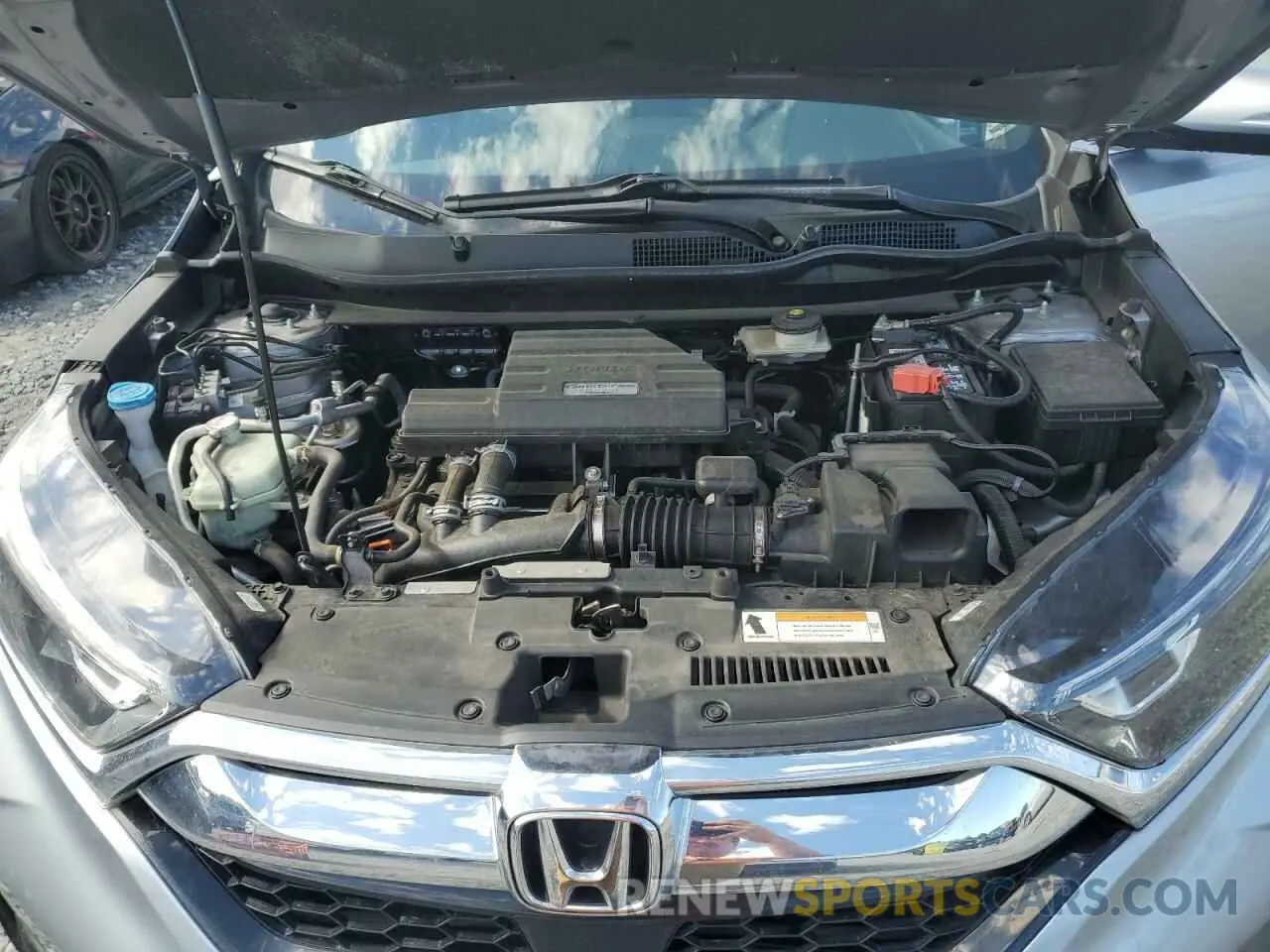 12 fotografías del automóvil dañado 7FARW2H52KE048478 HONDA CRV 2019
