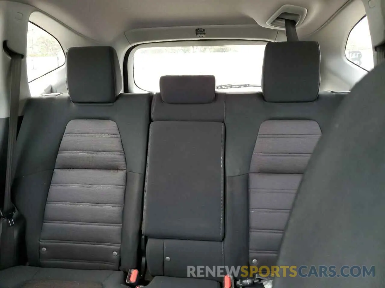 10 fotografías del automóvil dañado 7FARW2H53KE044861 HONDA CRV 2019