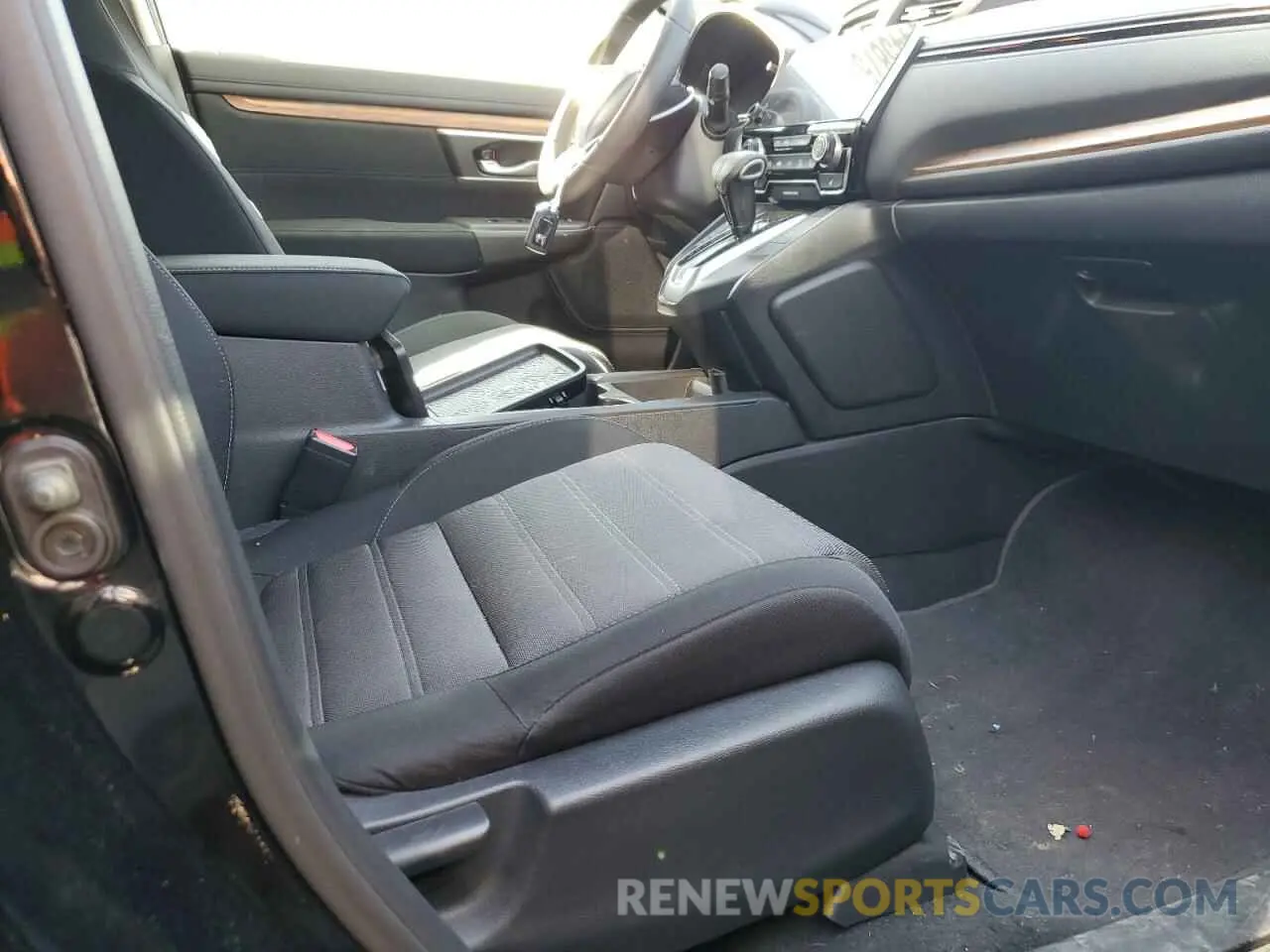 7 fotografías del automóvil dañado 7FARW2H53KE048764 HONDA CRV 2019
