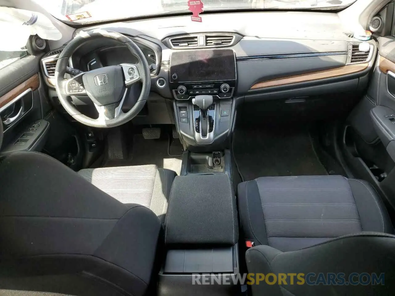 8 fotografías del automóvil dañado 7FARW2H53KE048764 HONDA CRV 2019