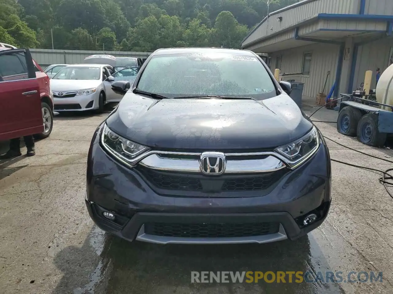 5 fotografías del automóvil dañado 7FARW2H57KE027142 HONDA CRV 2019