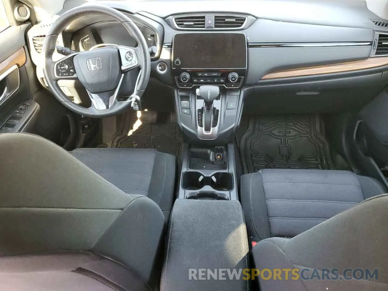8 fotografías del automóvil dañado 7FARW2H59KE030575 HONDA CRV 2019