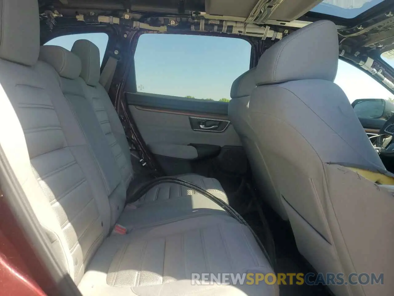 11 fotografías del automóvil dañado 7FARW2H5XKE004163 HONDA CRV 2019