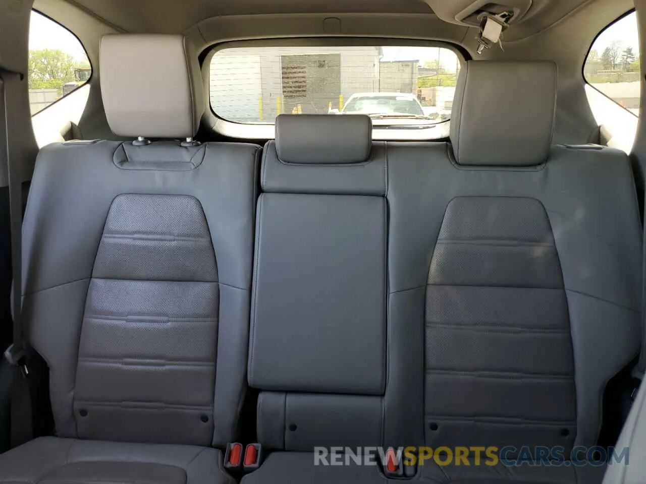 10 fotografías del automóvil dañado 7FARW2H81KE058221 HONDA CRV 2019