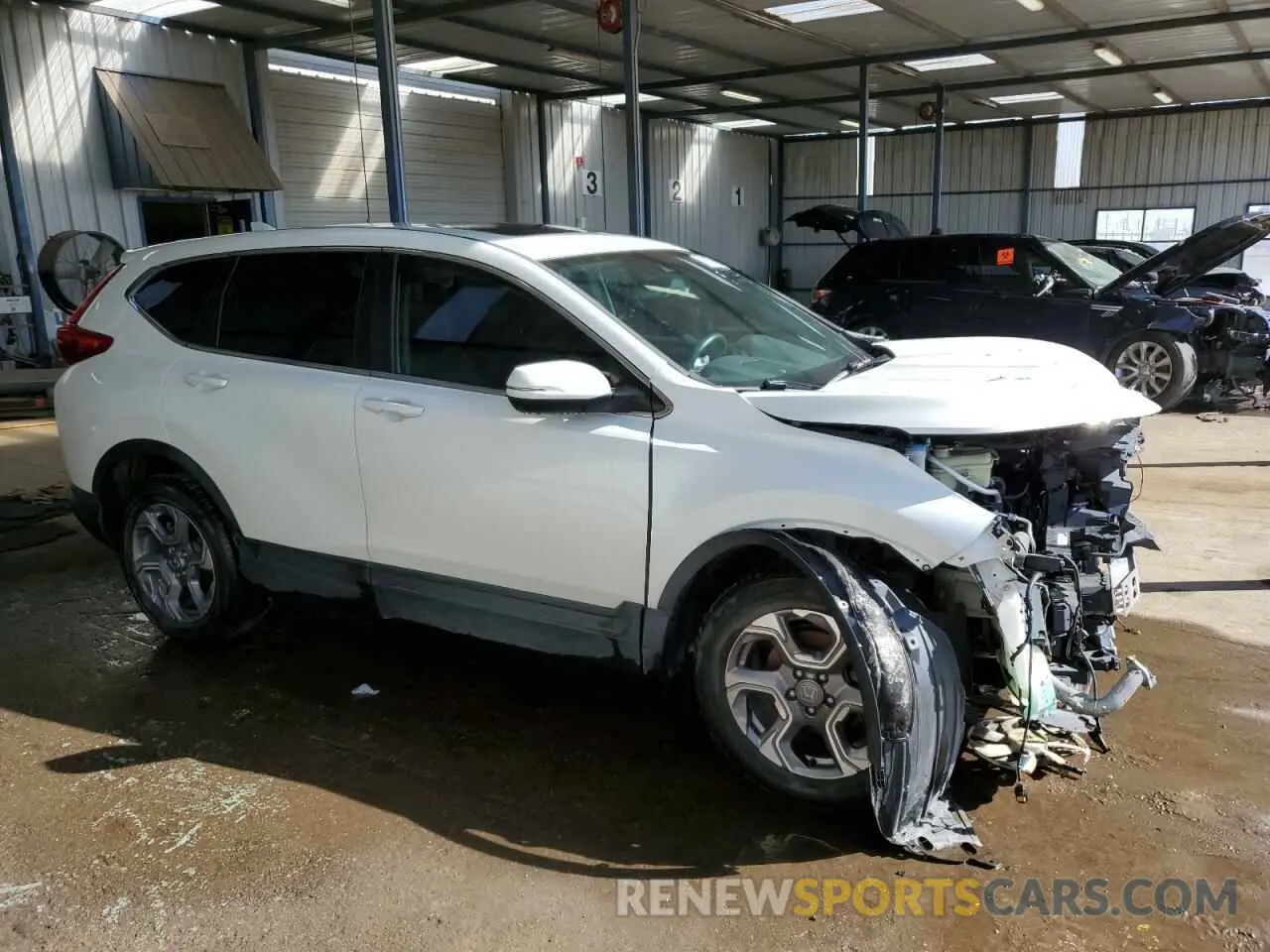 4 fotografías del automóvil dañado 7FARW2H86KE061891 HONDA CRV 2019