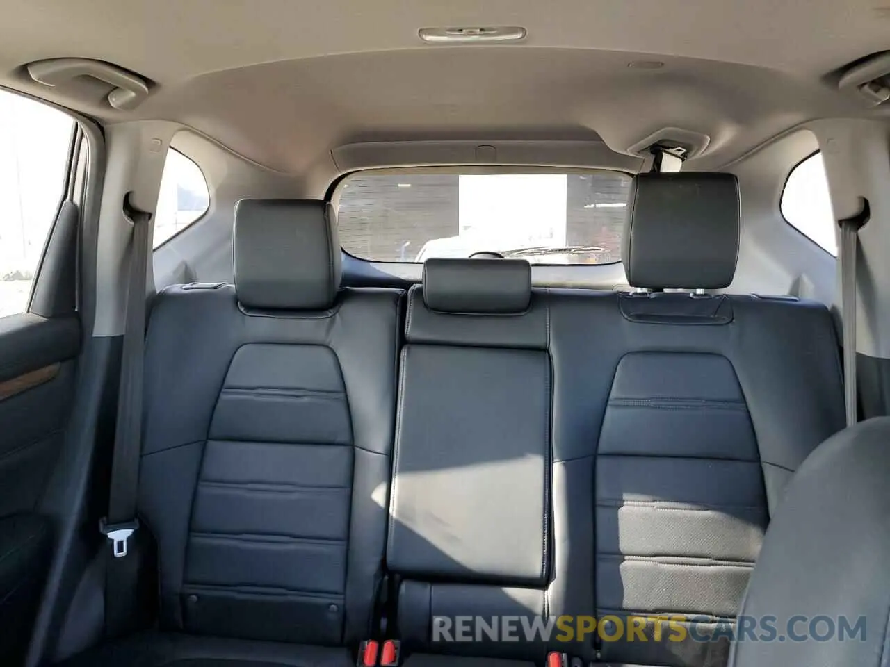 10 fotografías del automóvil dañado 7FARW2H86KE064452 HONDA CRV 2019