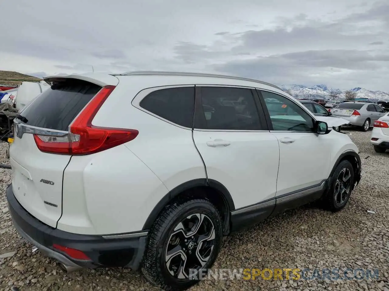 3 fotografías del automóvil dañado 7FARW2H95KE015140 HONDA CRV 2019