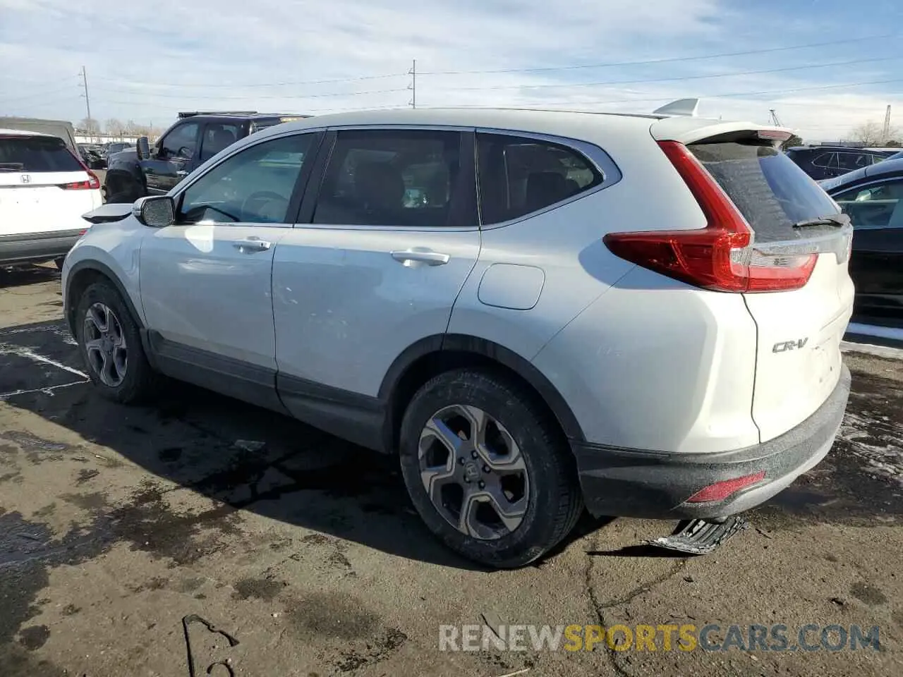 2 fotografías del automóvil dañado JHLRW2H57KX009938 HONDA CRV 2019