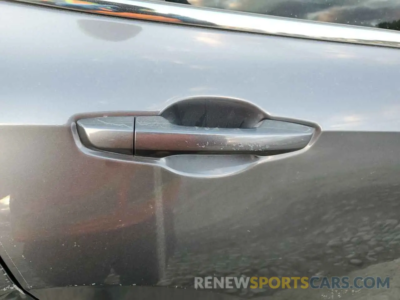 10 fotografías del automóvil dañado JHLRW2H5XKX018505 HONDA CRV 2019