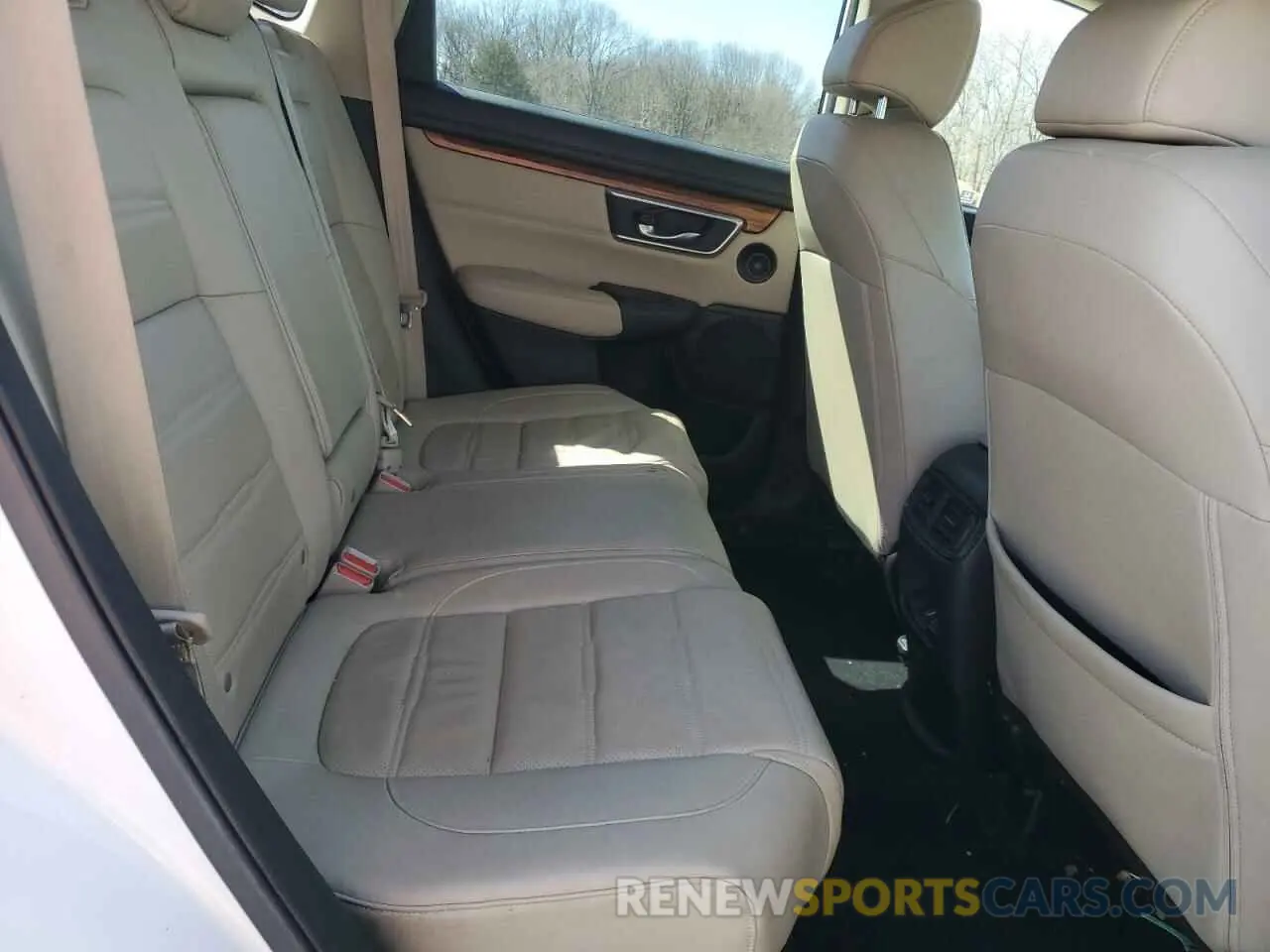 11 fotografías del automóvil dañado JHLRW2H85KX001511 HONDA CRV 2019