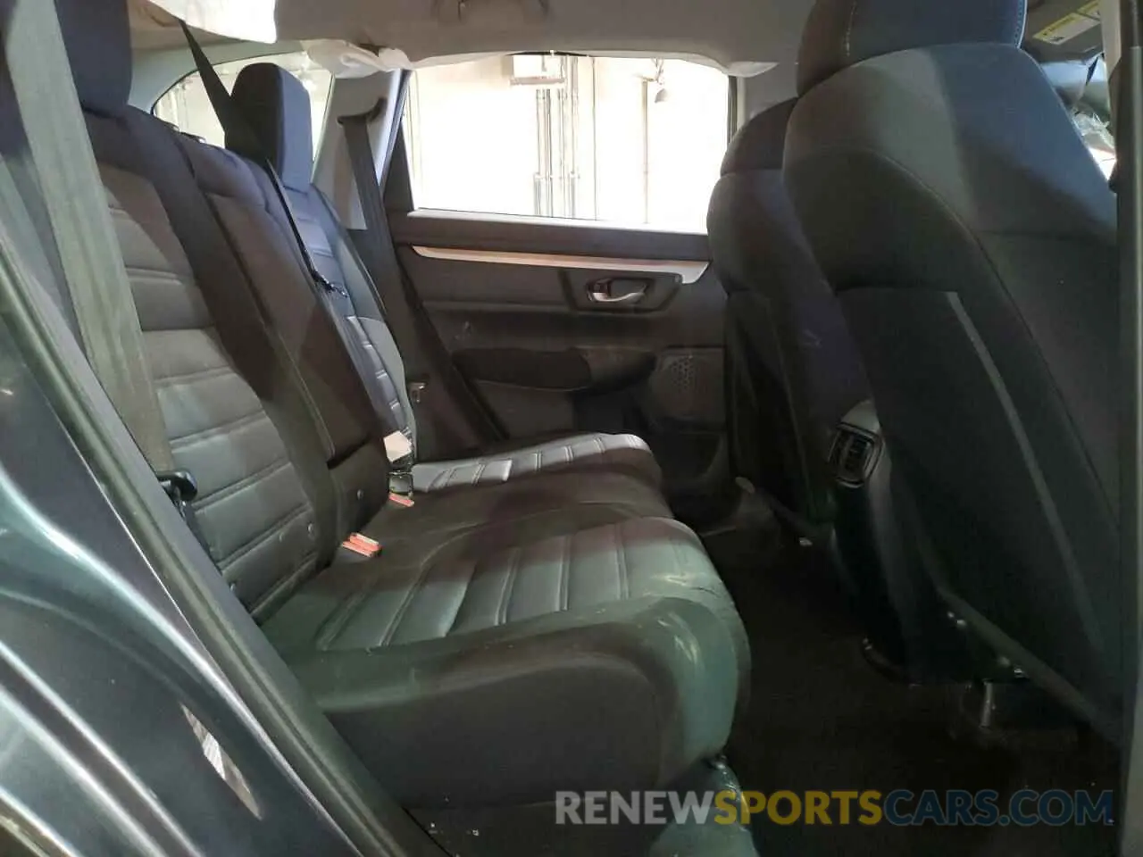 11 fotografías del automóvil dañado 2HKRW2H20LH634584 HONDA CRV 2020