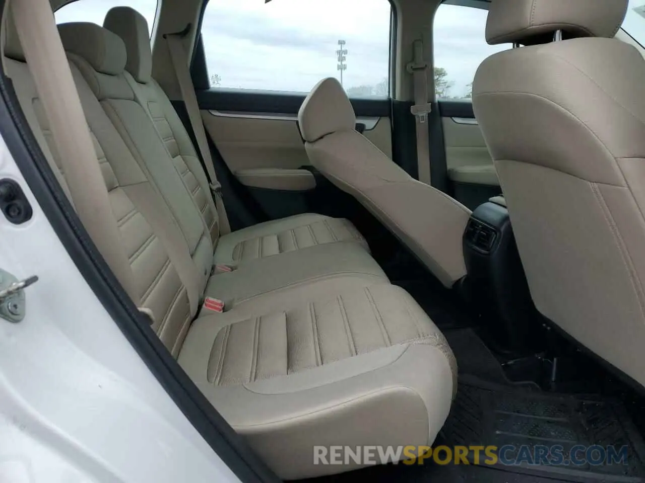 11 fotografías del automóvil dañado 2HKRW2H2XLH612334 HONDA CRV 2020